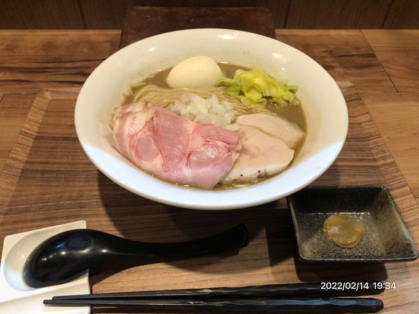 「特製濃厚煮干しらーめん¥1030」@ラーメン 裏健やかの写真