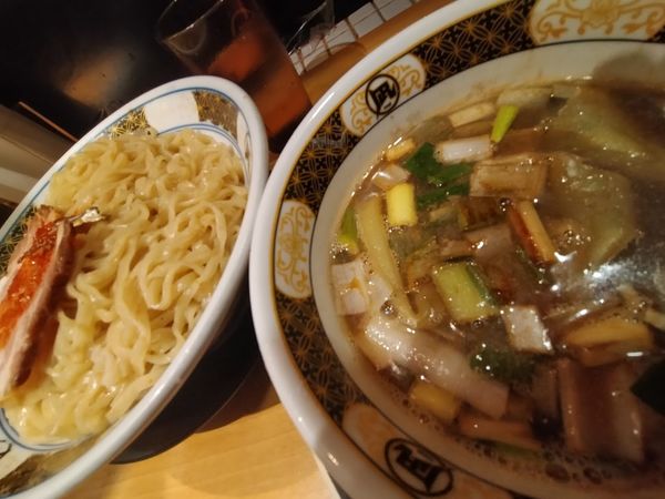 「すごい煮干しつけ麺（大・熱盛）」@すごい煮干ラーメン凪 新宿ゴールデン街店 別館の写真