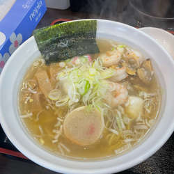 海鮮塩ラーメン