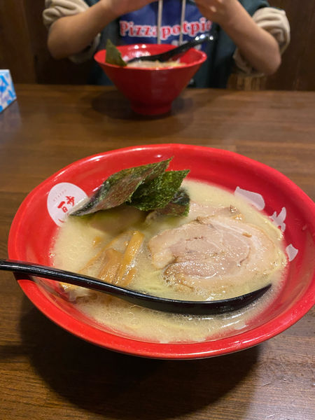 「豚骨ラーメン」@百歩ラーメン 川口店の写真