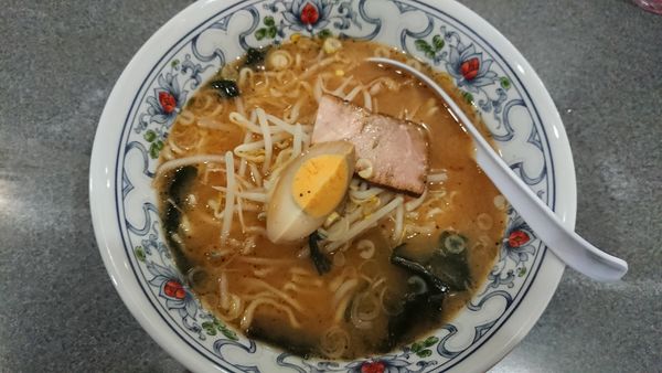 「みそラーメン(750円)」@永楽 本店の写真