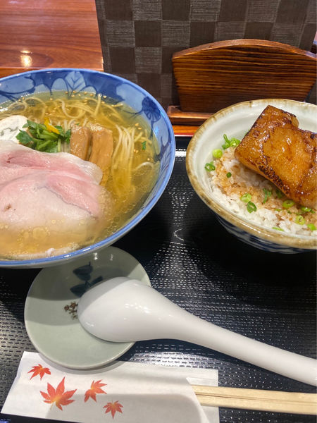 「中華そば＋角煮飯」@食煅 もみじの写真