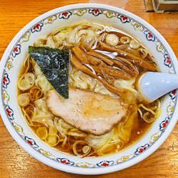 ワンタン麺（¥1250）