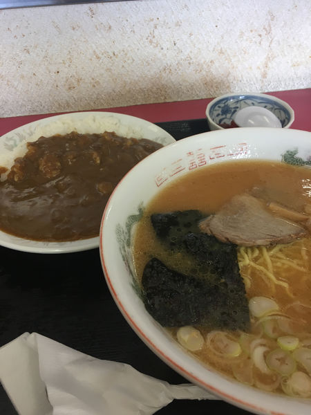 「ミニカレーセット」@びっくりラーメン 日高店の写真