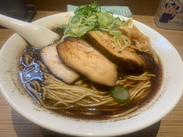 「限定　シン山椒ブラック」@中華そば 六感堂の写真