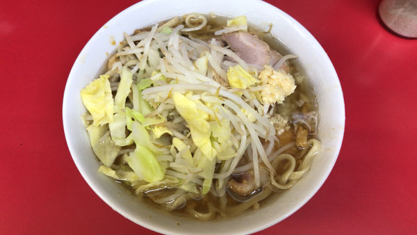 「小豚　￥900」@ラーメン二郎 千住大橋駅前店の写真
