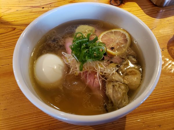 「限定【牡蠣の塩そば】 特製」@麺処 図鑑の写真