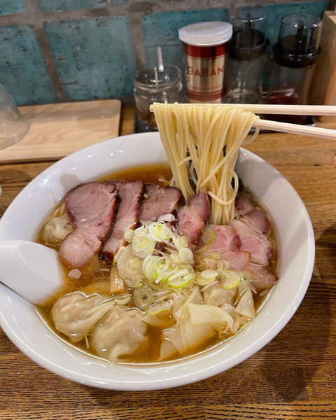「チャーシュー ワンタン麺 1200円」@支那ソバ おさだの写真