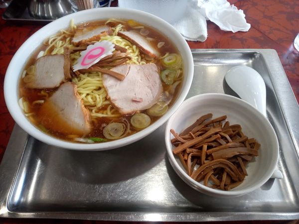「チャーシューメンマ大盛り」@赤坂味一の写真