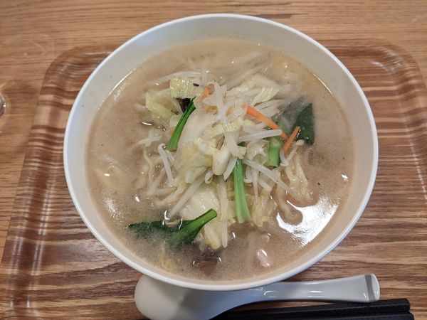 「野菜たっぷりタンメン：800円」@中華naきもちの写真