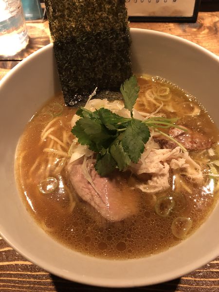 「鶏そば(醤油)850円」@神田とりそば なな蓮の写真