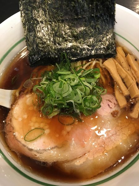 「らーめん正油」@仲吉荘の写真