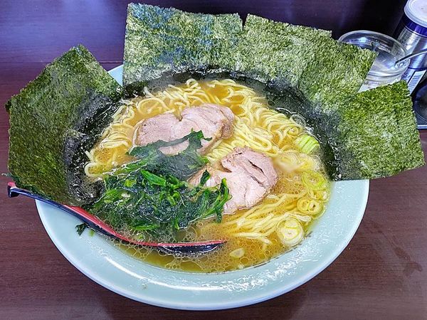 「中ラーメン海苔増し」@ラーメンショップ 二ツ橋店の写真