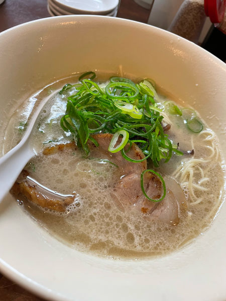 「博多豚骨らーめん」@幸心堂の写真