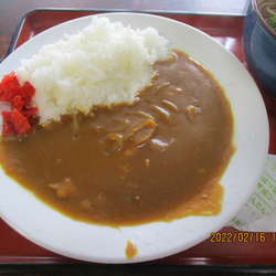 ランチ ミニカレーとミニたぬき蕎麦set 750円