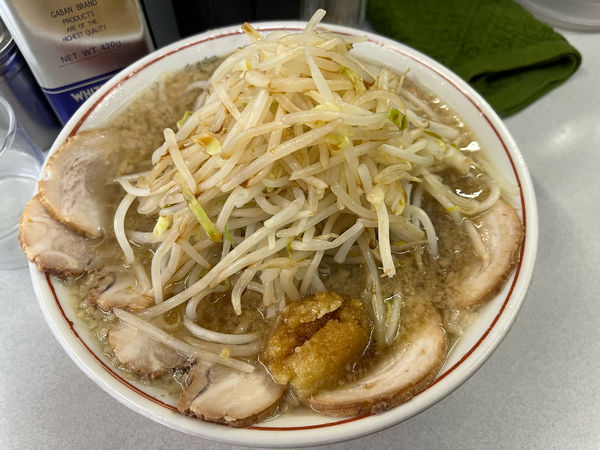 「普通盛チャーシューダブル　¥900」@ラーメン 神田店の写真