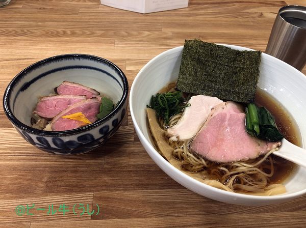 「醤油そば(850円)、鴨肉炊き込みご飯(400円)」@中華そば きなりの写真