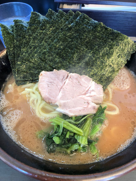 「朝ラー中」@横浜家系らーめん 武術家の写真