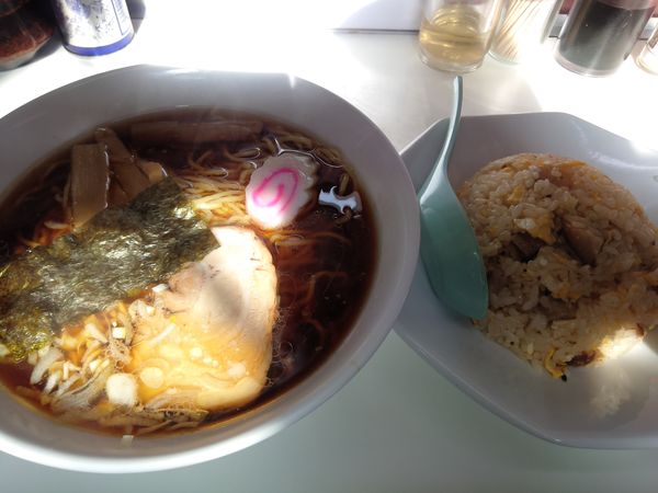 「ラーメンチャーハンセット 850円」@ラーメンショップ でんの写真