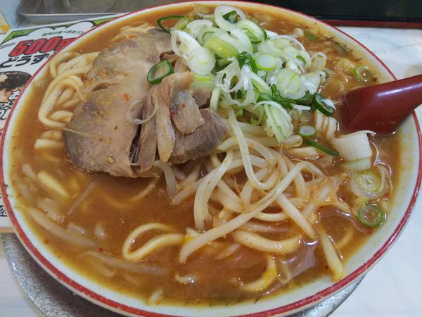 「【限定】どうずらーめん　：味噌（辛味噌仕様）　※㋗で５００円」@丸一らあめんの写真