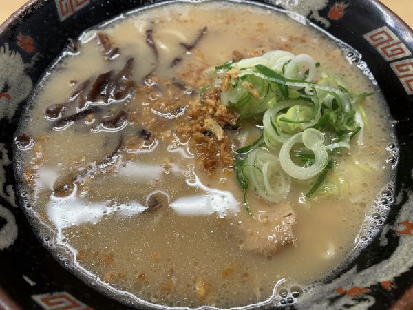 「豚とろラーメン」@鹿児島ラーメン 豚とろ 天文館本店の写真