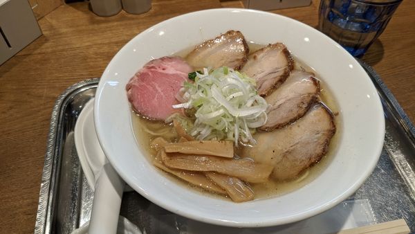 「鯛塩ラーメン中　豚シャーシュー　柚子こしょう」@中華そば 瀧壺の写真