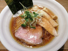 「中華そば(醤油)(800)」@中華そば やま福の写真