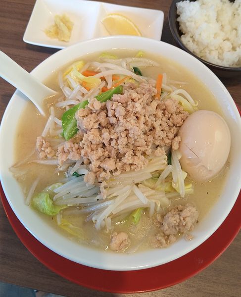 「濃厚鶏白湯タンメン+煮卵、追い飯」@濃厚鶏白湯タンメン まつ井の写真