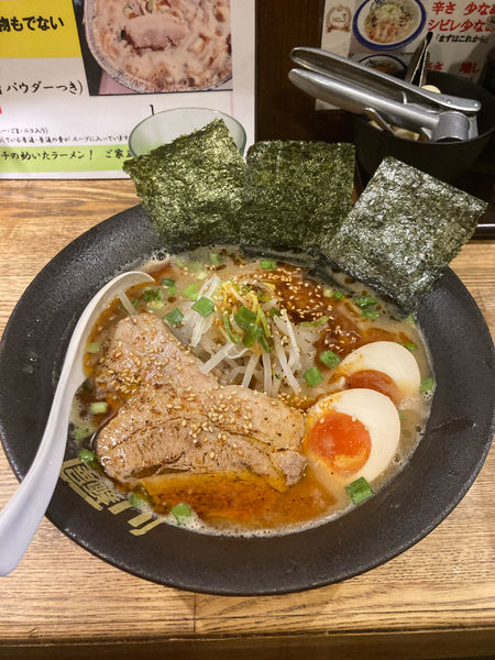 「特製閻魔ラーメン」@三代目やっとこ 六天魔の写真