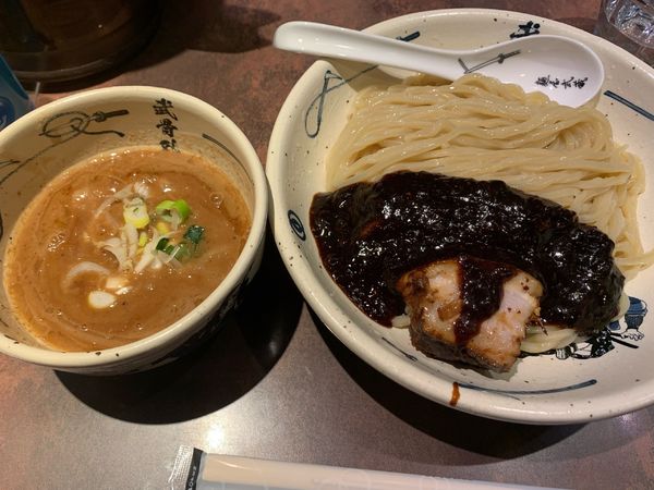 「濃厚黒つけ麺　大盛」@麺屋武蔵 武骨外伝の写真