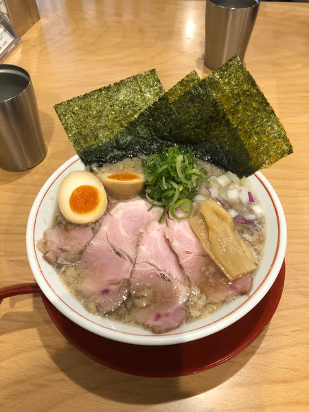 「特製背脂煮干ラーメン」@らーめん セアブラノ神 壬生本店の写真