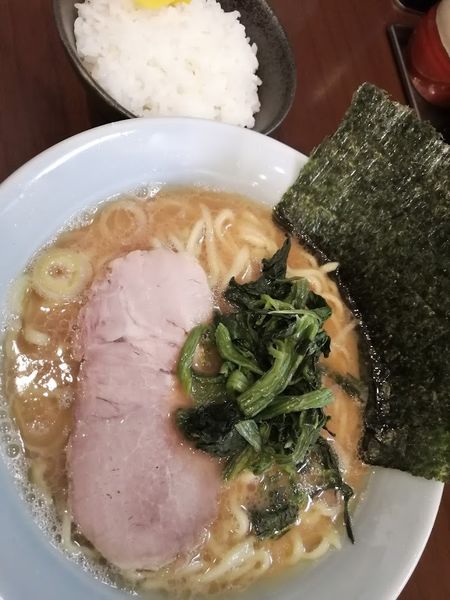 「ラーメン並(かため)(750？)」@寿々㐂家 曙町店の写真