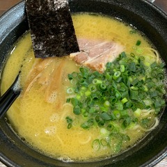 久留米らーめん よかろうもん 台原メガドンキホーテ店の画像