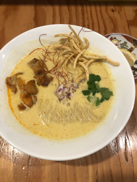 「カレーのラーメン　900円」@銀界の写真