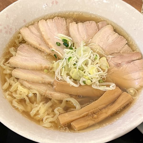 「肉中華そば」@麺とおばんざいとお酒のお店 佳什の写真