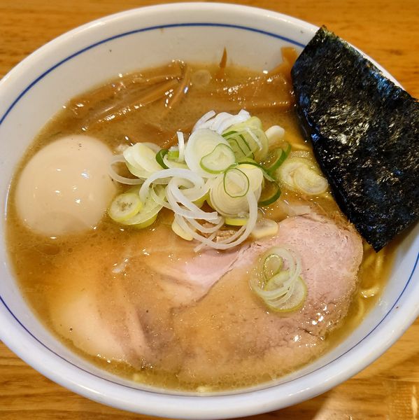 「味玉らー麺 950円」@麺屋はし本の写真