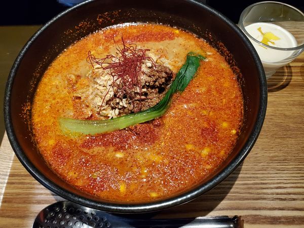 「赤担々麺・3辛・スイーツ付き」@中国家庭料理 YI-CHANGの写真