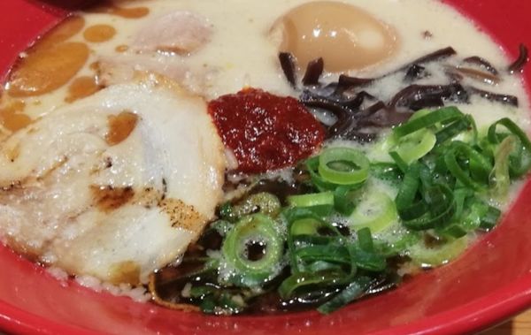 「赤丸」@RAMEN EXPRESS 博多一風堂 ららぽーと沼津店の写真