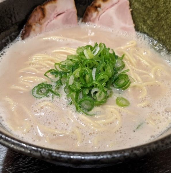 「濃厚豚骨ラーメン」@豚骨ラーメンとまぜそば 池めん 清水町店の写真