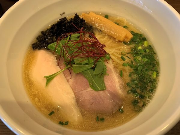 「焼き飛魚鶏白湯ラーメン（限定）」@天雷軒 麹町店の写真