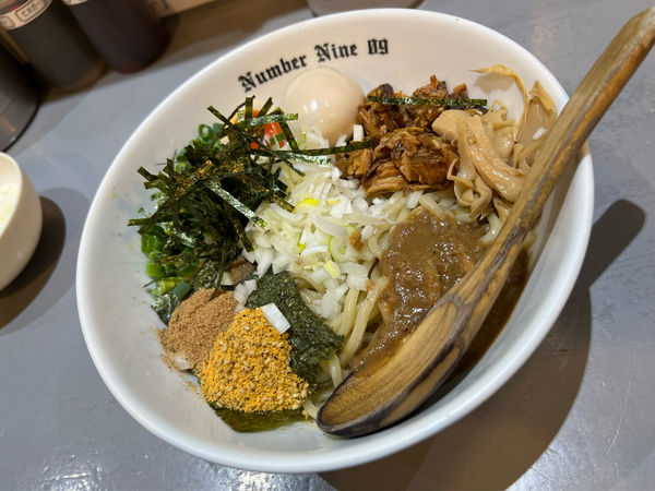 「まぜそば」@麺Dining Number Nine 09の写真