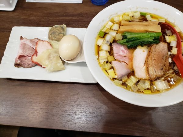 「特製醤油ラーメン」@麺や 谷口の写真