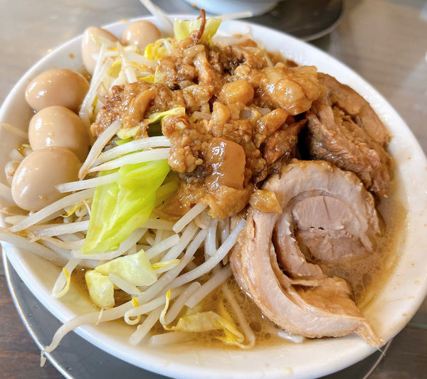 「ハーフラーメン+肉増し+うずらちゃん」@麺屋 櫻弐の写真