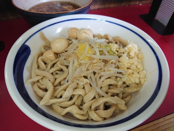 「蓮えび小つけ麺 極太麺 麺少なめ1030円＋うずら100円」@蓮爾 登戸店の写真
