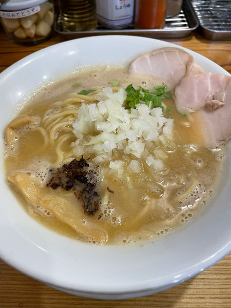 「濃厚鶏白湯」@麺屋 海心の写真