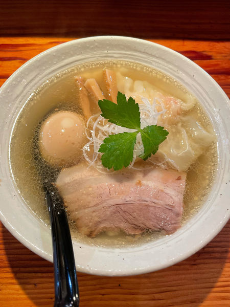 「塩ラーメン」@純手打ち 麺と未来の写真
