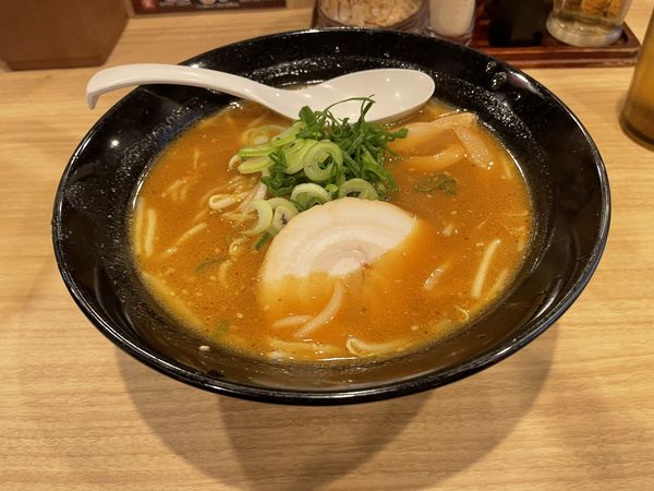 「赤味噌ラーメン」@威風 南葛西店の写真