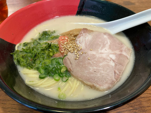「アゴ出汁らーめん　570円(税込)」@西海製麺所 八王子みなみ野店の写真