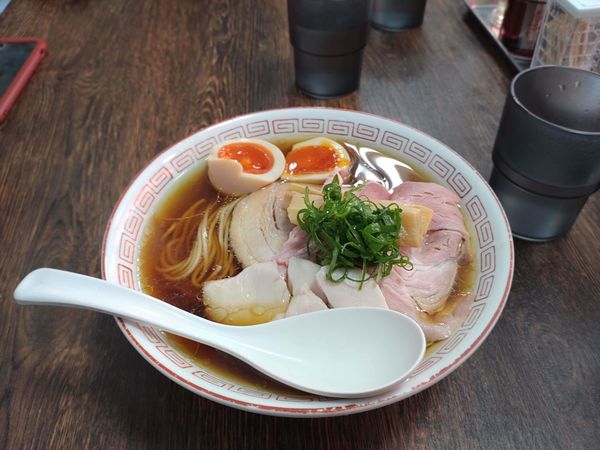 「特製醤油らーめん」@らぁ麺 大金星の写真