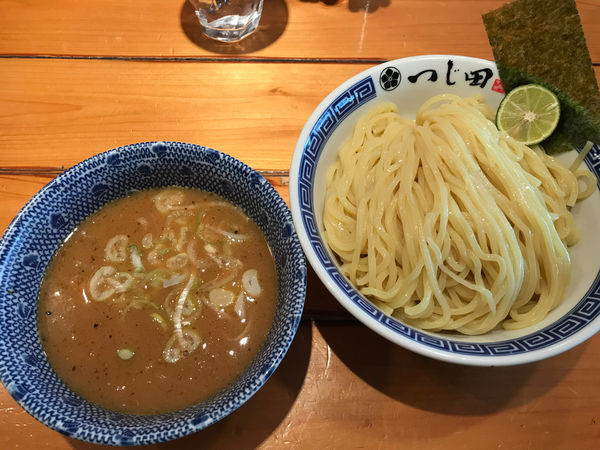 「濃厚つけ麺、大盛」@つじ田 飯田橋店の写真